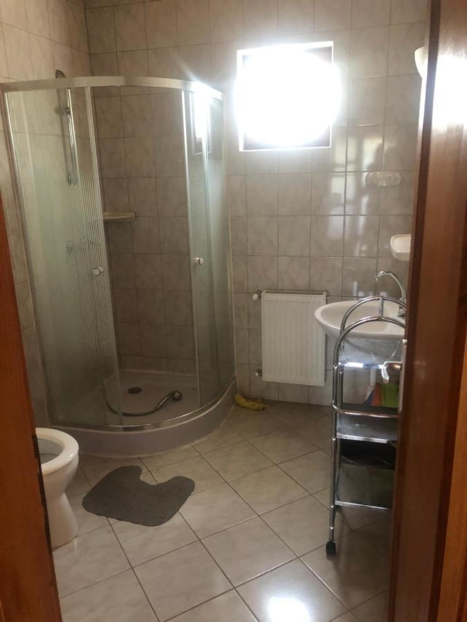 Zalakarosi Egerfa Nyaralohaz Foeldszinti Es Emeleti Apartman Zewnętrze zdjęcie