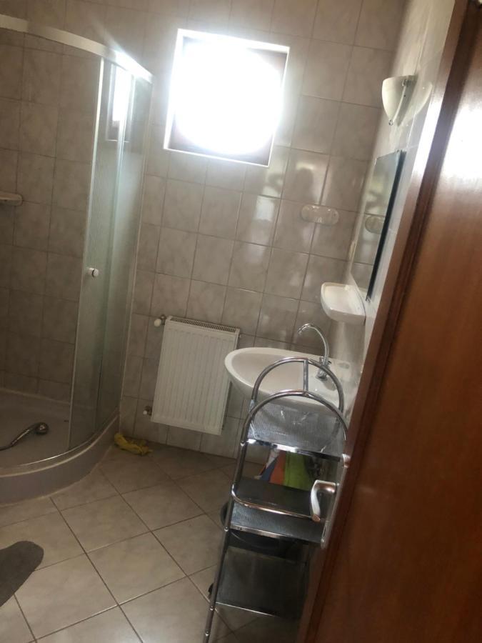 Zalakarosi Egerfa Nyaralohaz Foeldszinti Es Emeleti Apartman Zewnętrze zdjęcie